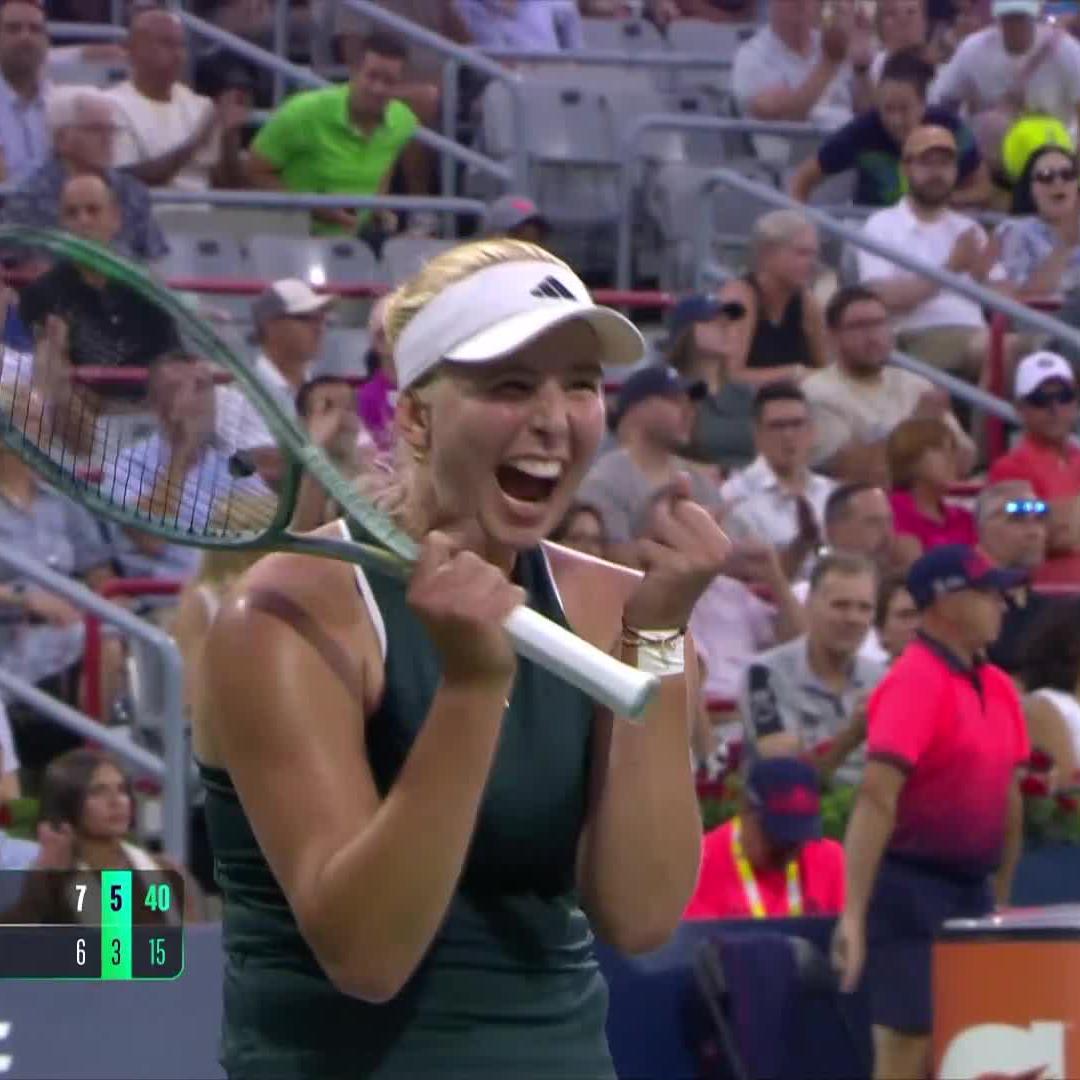 Clara Tauson picks up her first career win over Swiatek and moves into the quarterfinals! #OBN25