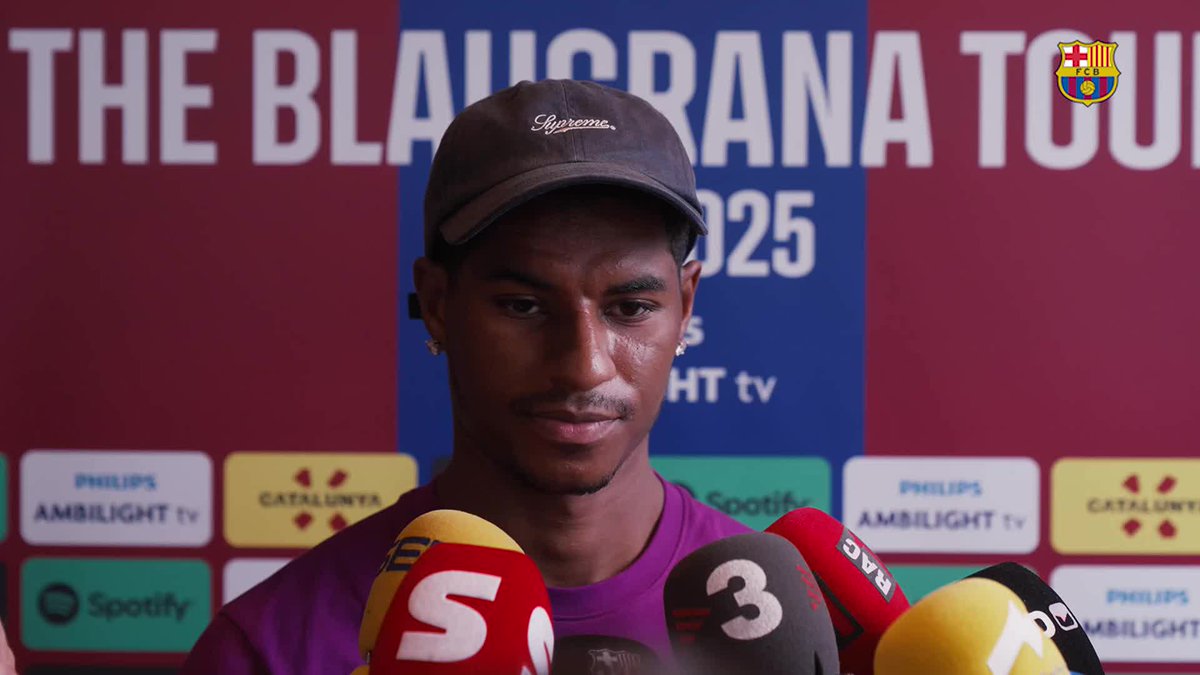 Turn it up. Marcus Rashford is speaking. 🎙️