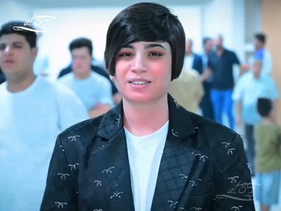 كتاكيت المرجعية🌈 مالنا علاقة شتستخدمون البشرتكم وصايرة حلووة علمونا شتستخدمون💄 يلة كتاكيت 🐥وصفاتكم وفكونا من الsسيسsتياني👙 والصدر