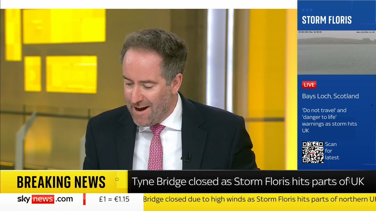 BREAKING: Tyne Bridge is closed in both directions as Storm Floris hits the UK. The Forth Road Bridge has been closed to double decker buses. 📺 Sky 501, Virgin 602, Freeview 233 and YouTube