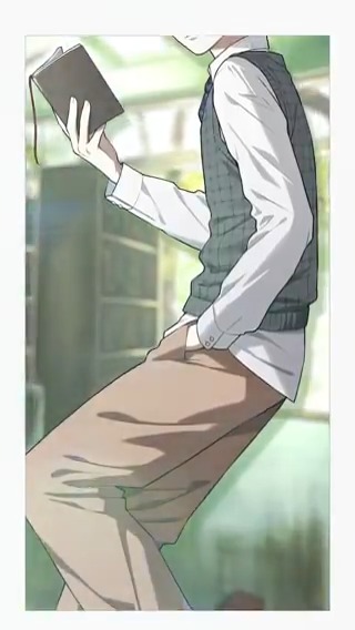 ✦: ┈┈┈┈┈┈┈┈┈:✦ 図書館にて🤫 シックな制服姿✨ ✦: ┈┈┈┈┈┈┈┈┈:✦ 🌃illuvista新曲『恋栞』 明日8/5(火)21:00公開！ お楽しみに💓 #ビバレン #イルビスタMV