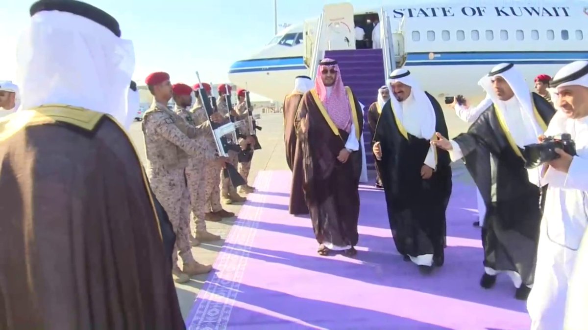 لقطات من وصول رئيس مجلس الوزراء الكويتي إلى نيوم #الإخبارية
