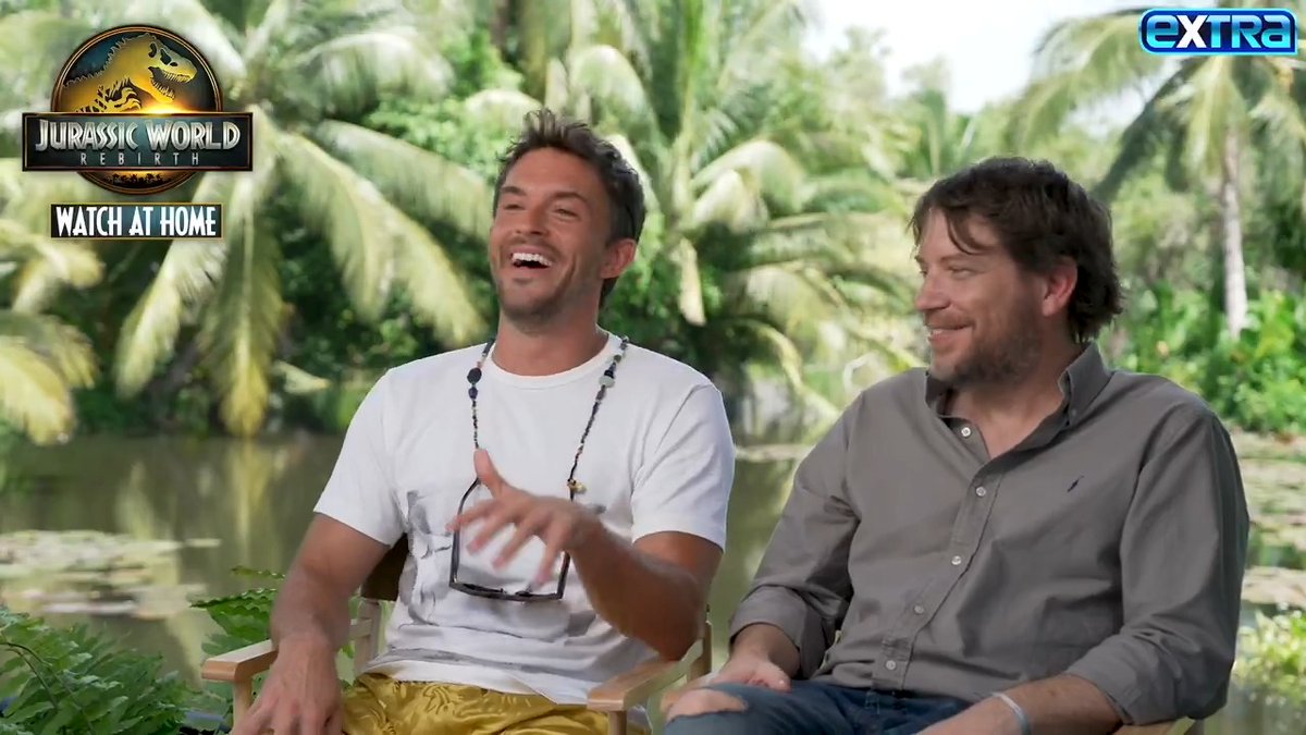 #JurassicWorldRebirth's Jonathan Bailey raves over "extraordinary" Scarlett Johansson and the entire cast, while director Gareth Edwards jokes he expected them to quit! 😅 Watch at home starting 8/5! Watch more 🔗: #JurassicWorldinThailand @jurassicworld