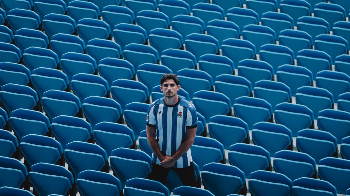🔝 No necesita presentación. ⚡ Lo conocemos. ✨ Gonçalo Guedes ya es txuri urdin.