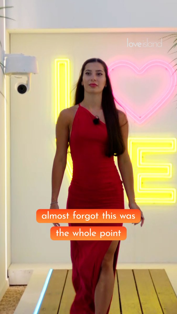 One word to describe our Finalists … STUNNING 🤩 #LoveIsland