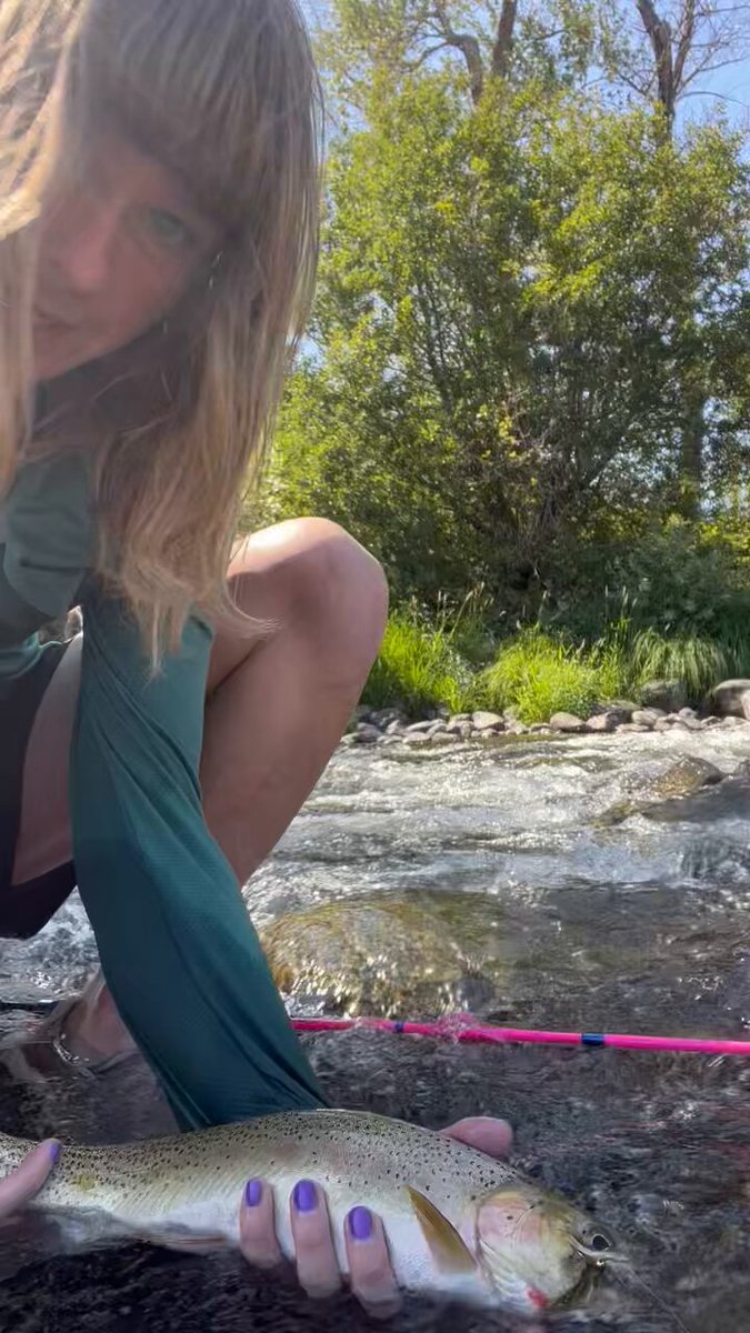 I couldn’t bring any fishing gear with me to Washington so today I went out and bought the cheapest fly rod and gear I could find. It payed off though. Cause my first ever native cutthroat trout. And it was a huge one too