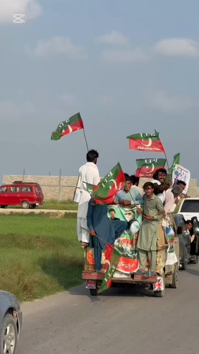 آج کے ان حالات میں پاکستان تحریکِ انصاف کا جھنڈا بلند رکھنا بھی سچ، اصول اور آزادی کی راہ میں کسی جہاد سے کم نہیں۔ اٹک ❤️