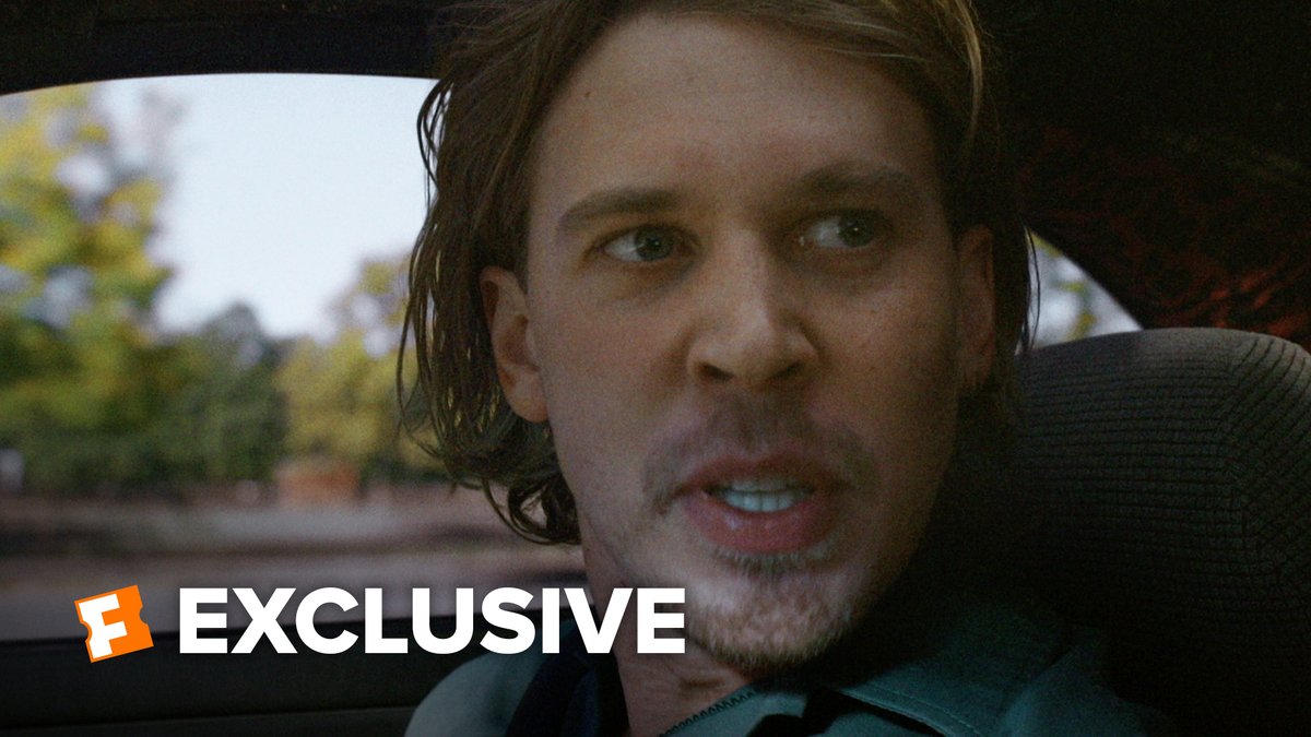 Austin Butler is here with an exclusive look at his new film #CaughtStealingMovie, and to let you know tickets are on sale NOW at Fandango - In theaters August 29. 🎟️’s -
