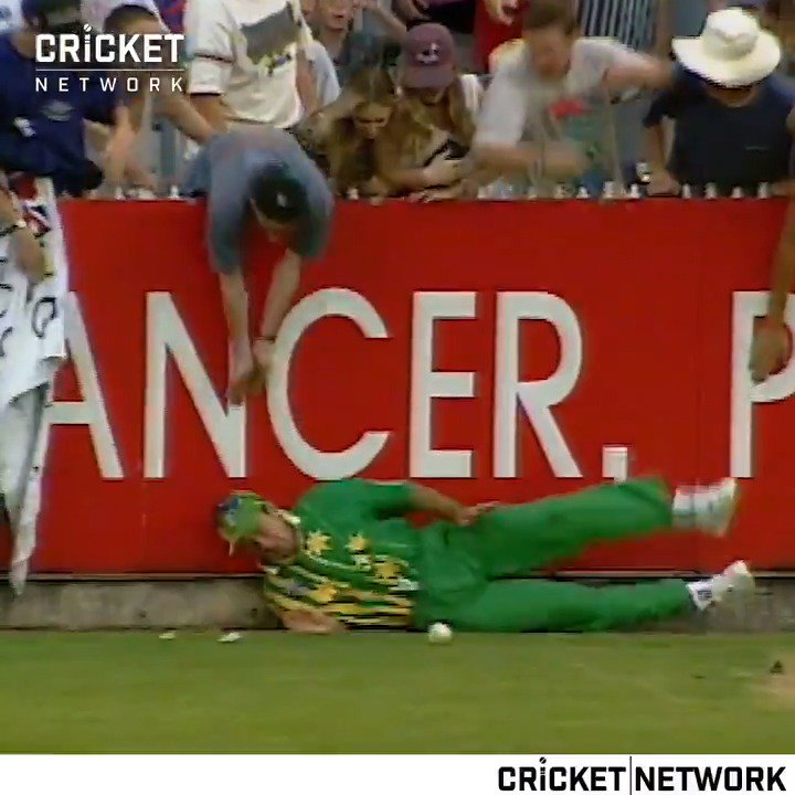 How long were the boundaries in the 90s? Here's a wild throwback to Aus vs Aus A (1994/95). Bonus: 19-year-old Ponting, diving like his life depends on it.