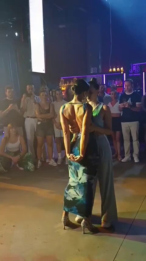 she knows how to hold a woman