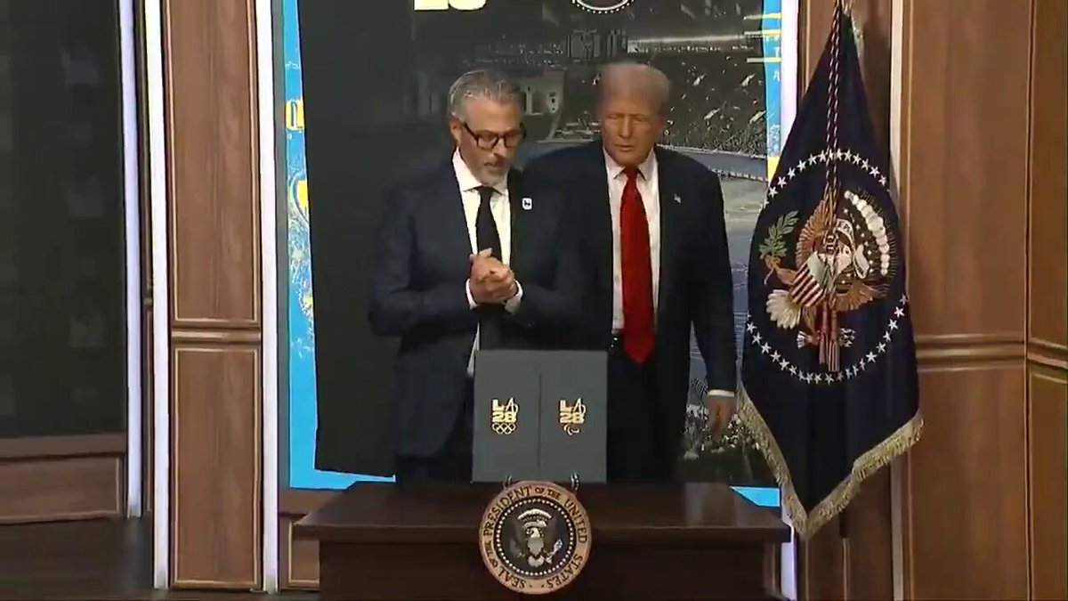 WATCH: Olympics Chairman presents Pres. Trump with medals from the 1984 games in L.A. "Can I say that I won them athletically? That would be a great honor." 😆