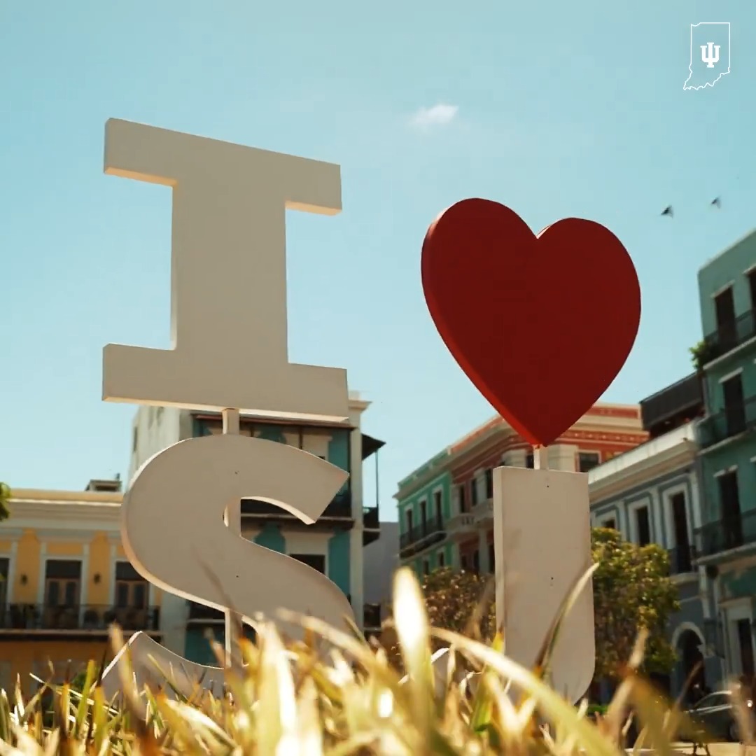 Come along with us on our Old San Juan food tour.🍴 Shoutout to our special vloggers, Conor Enright &amp; Lamar Wilkerson. 👌