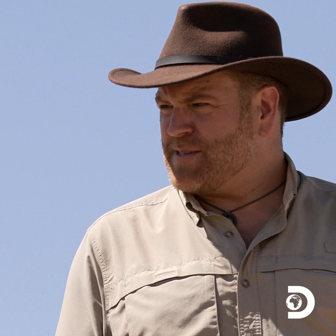 Some of these columns are ~bigger~ than others 🤭 Hear all about what these ancient artifacts were used for on #ExpeditionUnknown — Wednesday at 9p on Discovery!