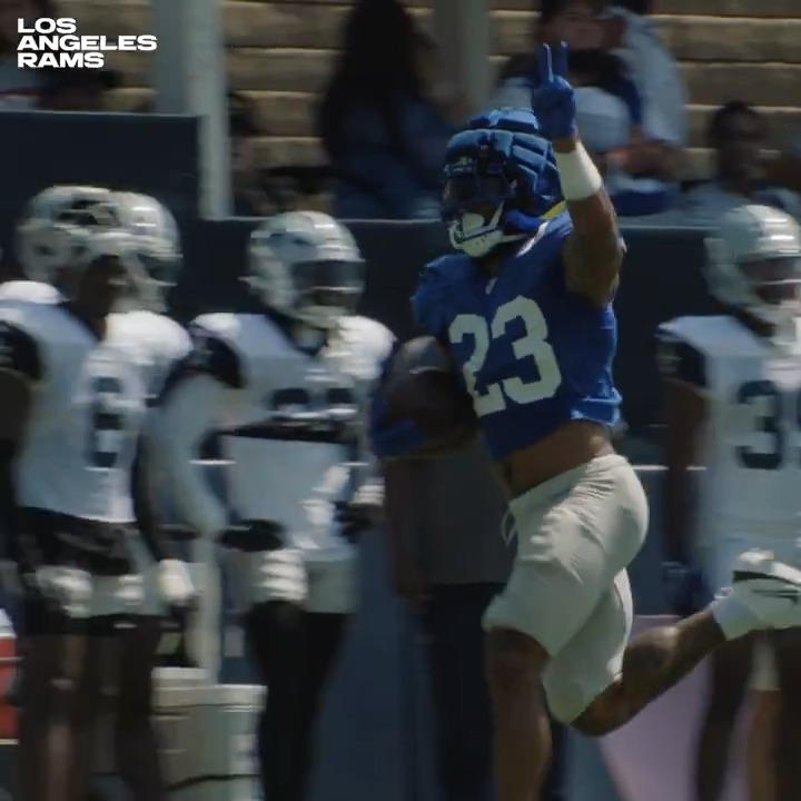 .Kyren Williams back in the endzone. ✌️😏