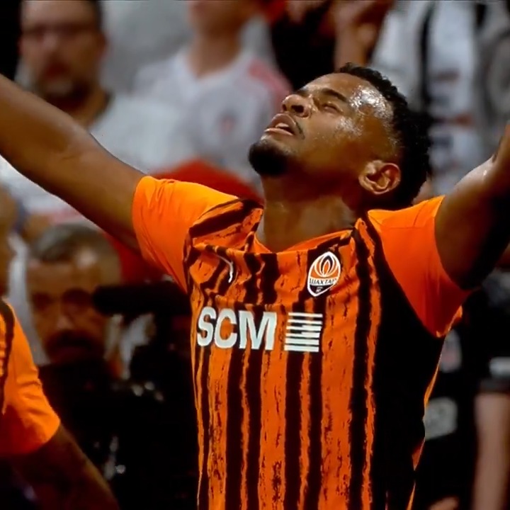 🇧🇷🥶 This is Shakhtar Donetsk's 19-year-old Brazilian winger Alisson Santana. ⚡️ They signed him for €14m from Atlético Mineiro and this season he already has 3 goals + 5 assists in just 4 matches! 📈