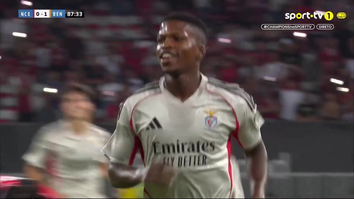 Florentino surpreendeu com um grande remate 🚀