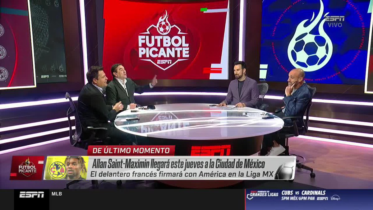 ¿Quién llega mañana a la CDMX? 💥 "El nuevo Superhéroe del América: MAXI-MAN" 😅 ¿Hay algún "abogado defensor" del América en la mesa de Picante?