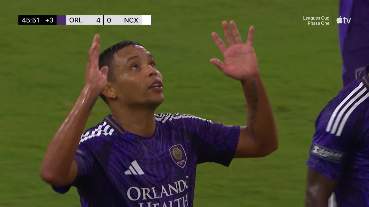 35'—⚽ 37'—⚽ 45+1'—⚽ Luis Muriel scores three times in 16 minutes for the first-half hat trick ⚡ (via Major League Soccer)