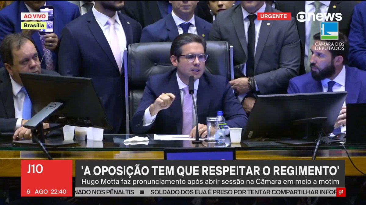 "Projetos pessoais não podem estar a frente do povo." Meu amigo, você só tá bloqueando velhinhas presas políticas de serem soltas porque VOCÊ está com o C* NA MÃO com medo do Xandão ir atrás da sua pessoa e do seu papaizinho (por corrupção)