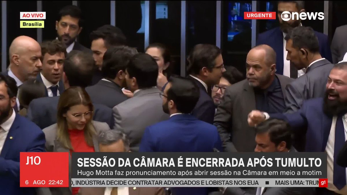 "Que Deus ilumine essa casa, que Deus possa iluminar a atuação parlamentar de cada um..." Esse foi o recado do Hugo Motta? QUE HOMEM FROUXO E INÚTIL. Só é macho pra chantagear o governo, mas pra se impor é um CAGÃ0. E Deus tem mais o que fazer.