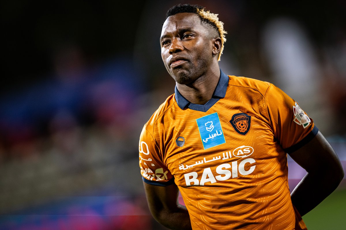 الاستلام: 💯 المرور: 💯 الإنهاء: 💯 فاشون ساكالا قام بكل ما يجب على المهاجم فعله 🇿🇲 #دوري_روشن_السعودي | نادي الفيحاء السعودي