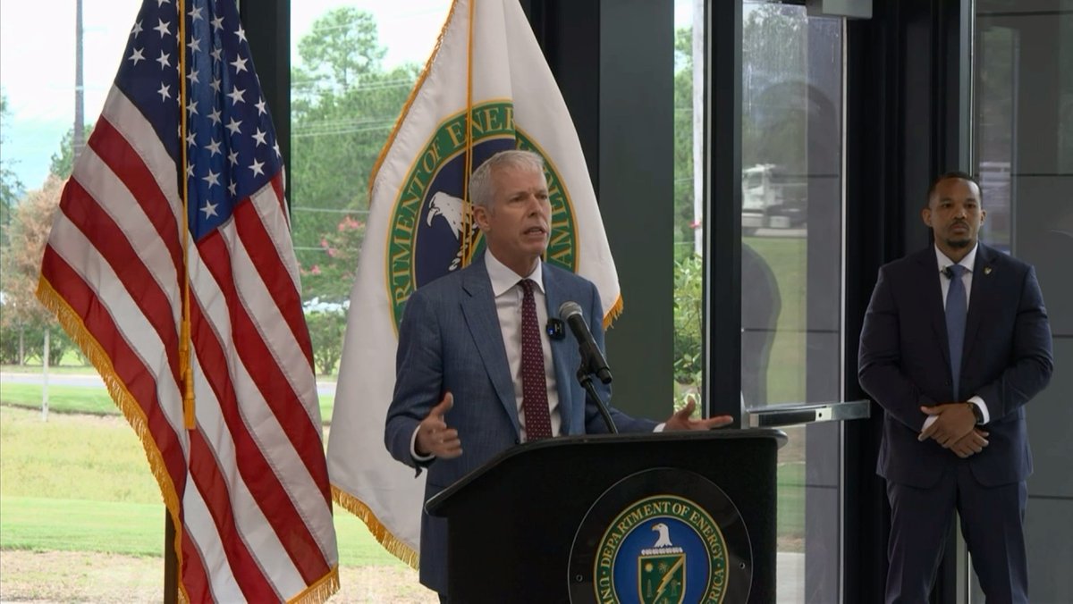 🚨WATCH: Earlier today, Secretary Chris Wright delivered remarks at the Savannah River National Laboratory Advanced Manufacturing Collaborative Ribbon Cutting!