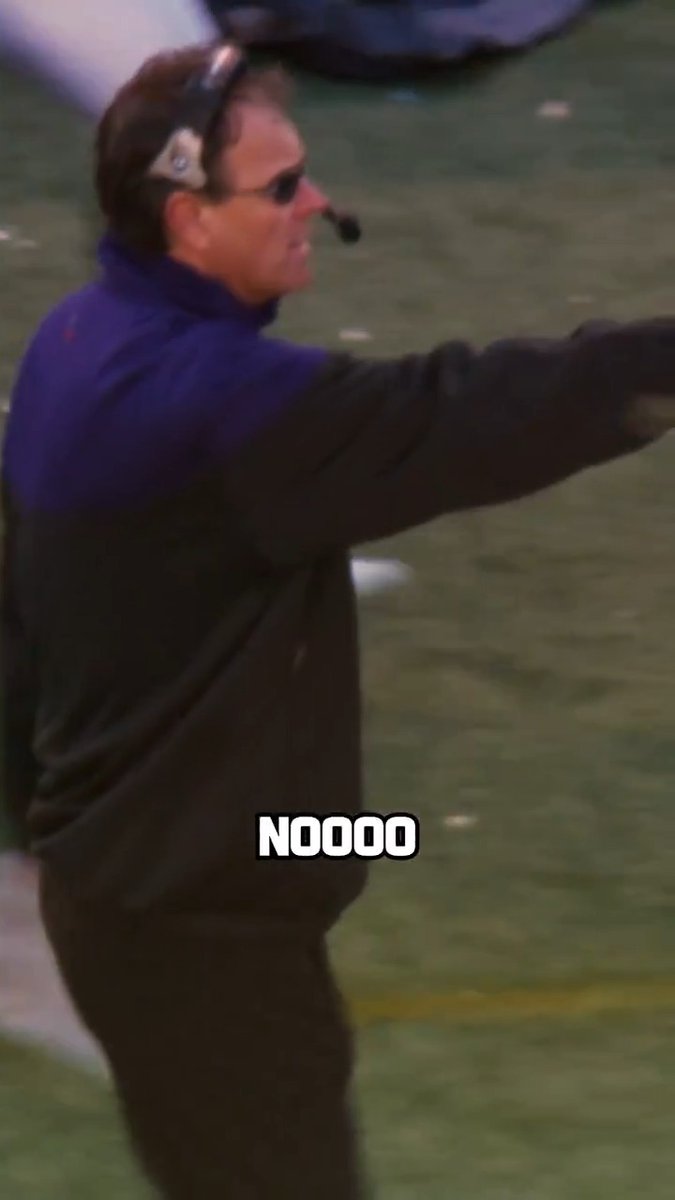 Herm Edwards &amp; Brian Billick mic’d up during Ed Reed’s called-back pick-six 😅