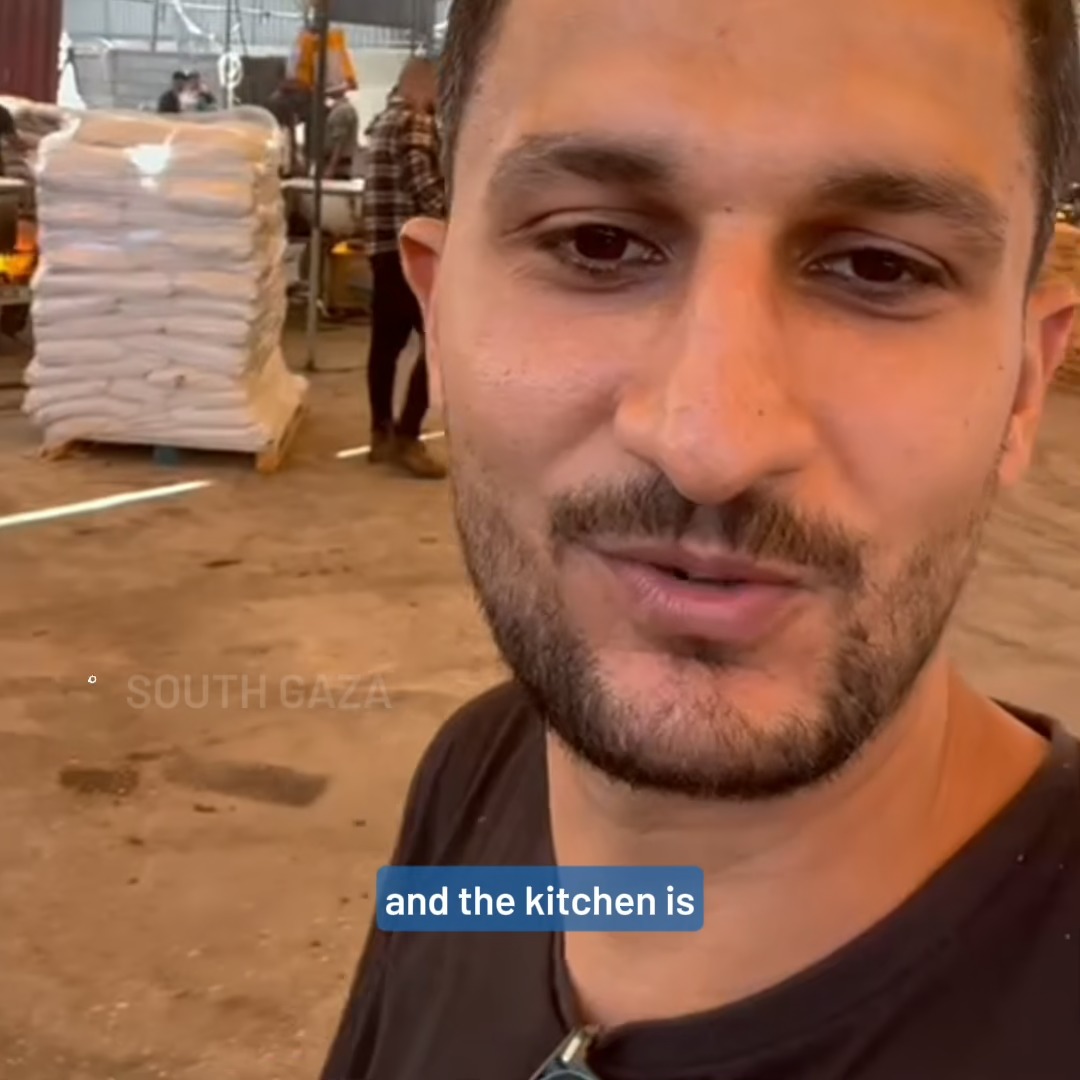 Shadi is at WCK’s Mawasi Field Kitchen where our teams were able to resume cooking today, three weeks after we were quickly forced to evacuate. Thanks to several days of hard work from our maintenance team, Damian’s Kitchen is up and running again. We served more than 30,000 hot meals on our first day back, supplementing the tens of thousands of meals we are already distributing daily from our Deir al-Balah Field Kitchen to families in need. #ChefsForGaza
