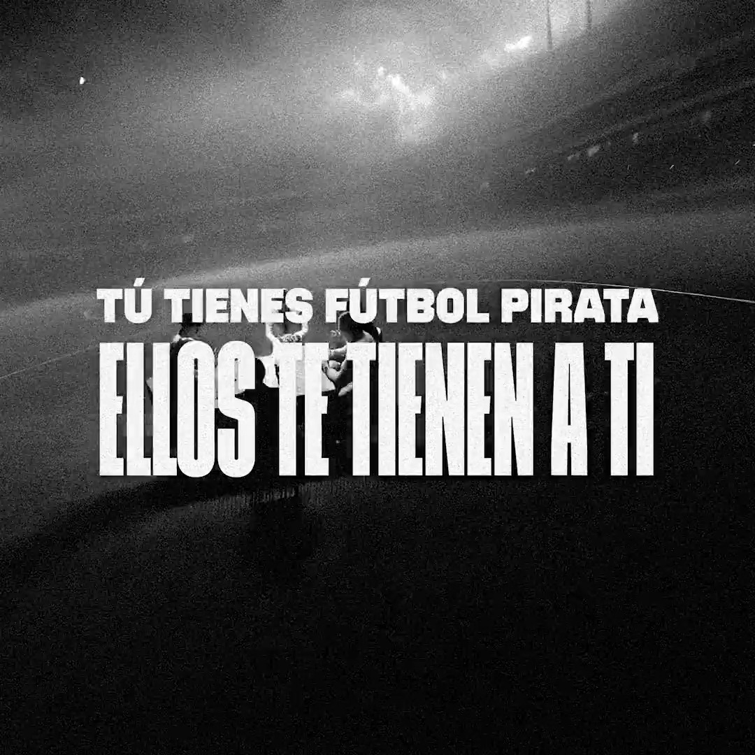 Tú tienes fútbol pirata. Ellos te tienen a ti. ❌ No pongas en juego tu seguridad. Elige fútbol legal, seguro y con calidad.
