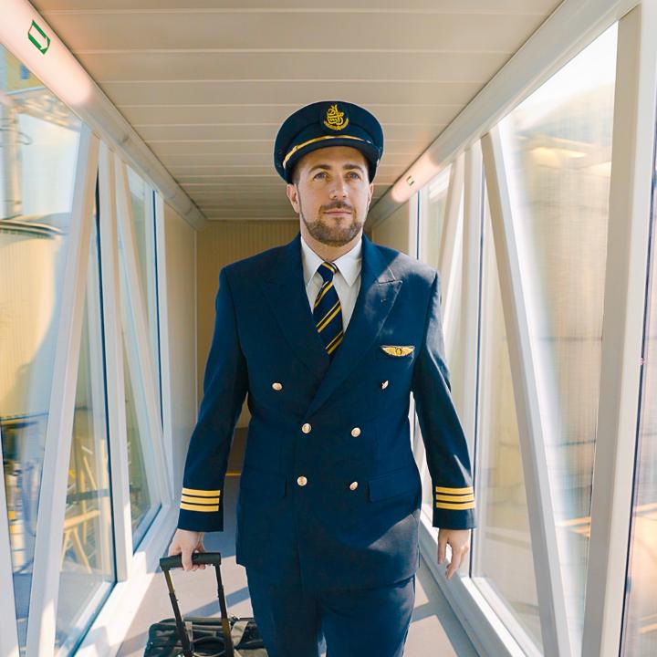 Defying gravity in 3... 2... 1... 🛫