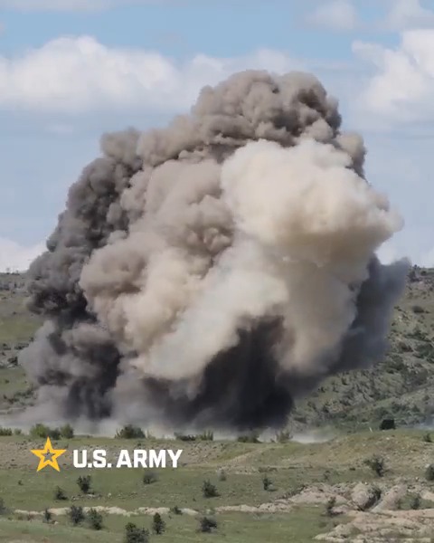 Lethality and teamwork on full display. U.S. and Hellenic Armed Forces conduct a Combined Arms Live-Fire exercise (CALFEX) rehearsal during DEFENDER 25 in North Macedonia. 🎥 Sgt. 1st Class Brett Miller, Staff Sgt. Michaela Granger, Sgt. Samuel Konah