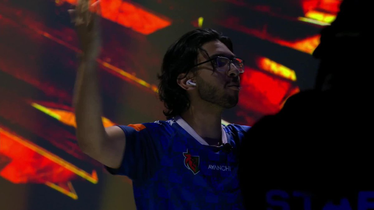 The defending World Champion is defeated 🤯 Fakhr999 has eliminated Vejrgang 👀 #FCPro | #EWC