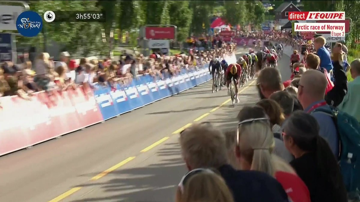 Alexander Kristoff s'impose à domicile sur la deuxième étape de l'Arctic Race of Norway ! #lequipeVELO #ArcticRace