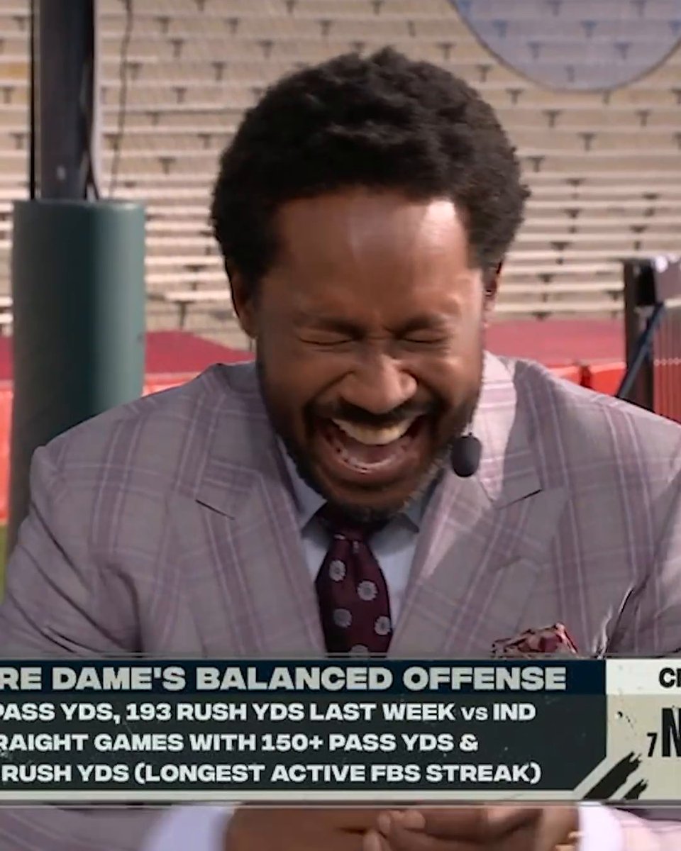 Can't wait to hear more of Desmond Howard's laugh this season 🤣