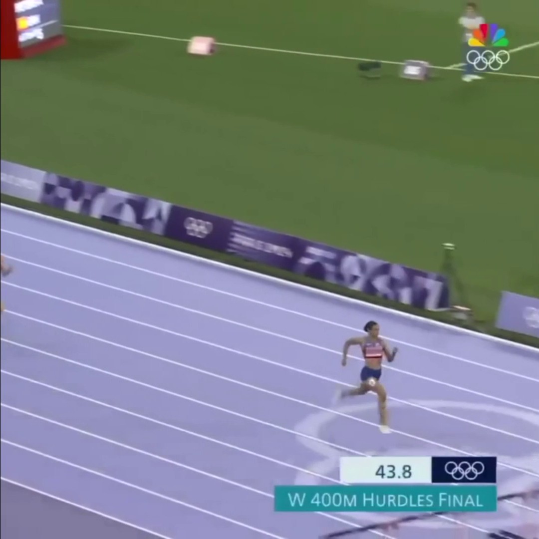 One year ago today, Sydney McLaughlin-Levrone put on a show for the ages to win Olympic gold. 🔥