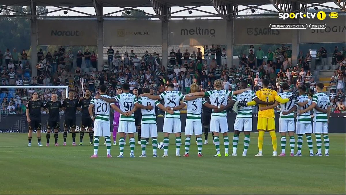 Minuto de silêncio em memória de Jorge Costa 🤍