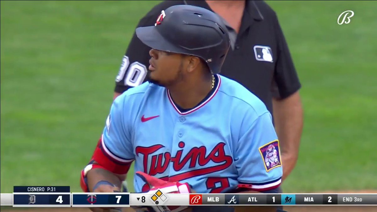 The #MNTwins have a hole to fill at 1B next season. Luis Arraez is set to be a free agent next offseason. Reunion???