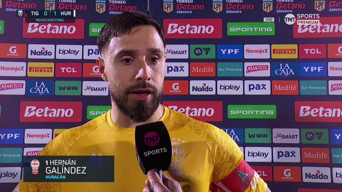 "FUE UNA TRISTEZA MUY GRANDE DE NO DARLE A ELLOS VOLVER CONTENTOS DE SANTIAGO. A LA GENTE SIEMPRE PALABRAS DE AGRADECIMIENTO" La palabra de Hernán Galíndez luego del triunfo de Huracán ante Tigre #LPFxTNTSports