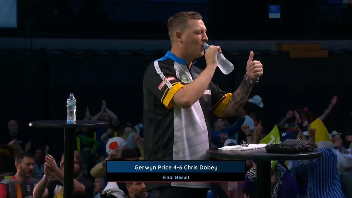 DOBEY DUMPS OUT PRICE! Chris Dobey is through to a World Series of Darts semi-final for the first time! Hollywood defeats reigning champion Gerwyn Price 6-4 to break new ground on the World Series stage! 📺 #AusMasters | QF