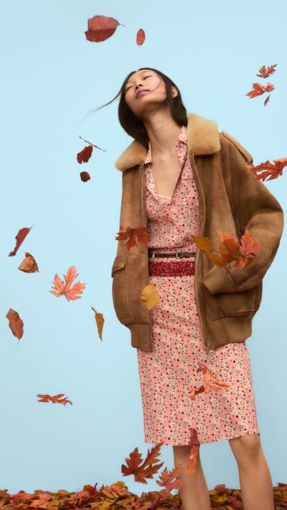 Daydreaming of Autumn. Discover the campaign at: Creative Directors: #MiucciaPrada and #RafSimons Campaign Creative Direction: Ferdinando Verderi #PradaFW25 #Prada