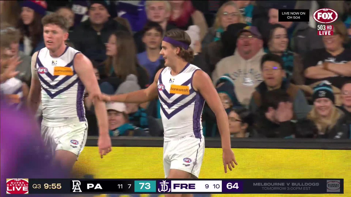 "There's nothing this kid can't do!" 🔥 Murphy Reid makes it look easy! 📺 Watch #AFLPowerFreo on Ch.503 or stream on Kayo: ✍️ BLOG 🔢 MATCH CENTRE