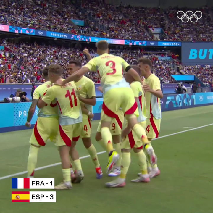 ¡Y OLÉ! 🔴🟡🔴 Hace 1️⃣ año, España venció a Francia (5-3) y ganó la medalla de oro en el torneo masculino de fútbol de #Paris2024. 🥇🇪🇦 #JuegosOlimpicos l Comité Olímpico Español Selección Española Masculina de Fútbol