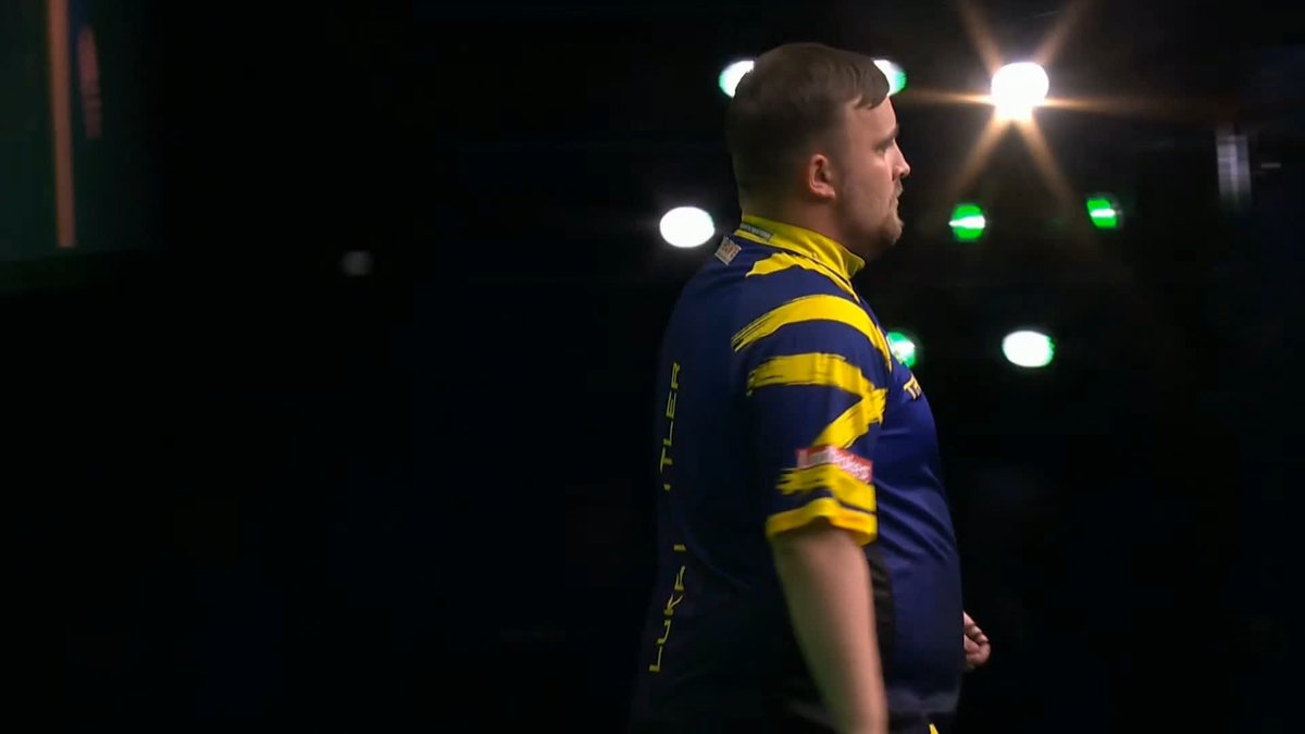 DAYLIGHT FOR LITTLER! This is relentless from Luke Littler! The World Champ follows up back-to-back 180s with an 11-darter to establish a 4-2 lead at the interval! 📺 #AusMasters | Final