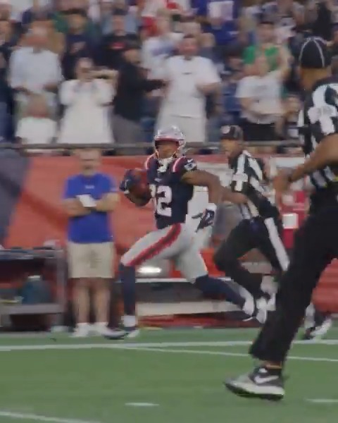 TO. THE. HOUSE. TreVeyon Henderson 💥 #NEvsMIN 8/16 on WBZ