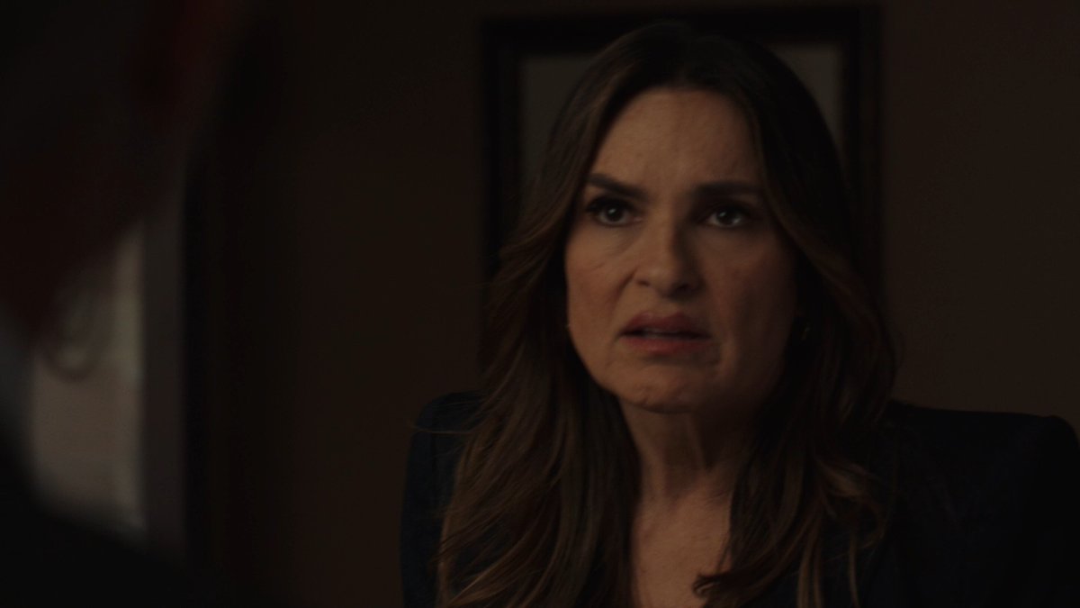 When Benson gets that look, it's over. #SVU | @NBC and Peacock