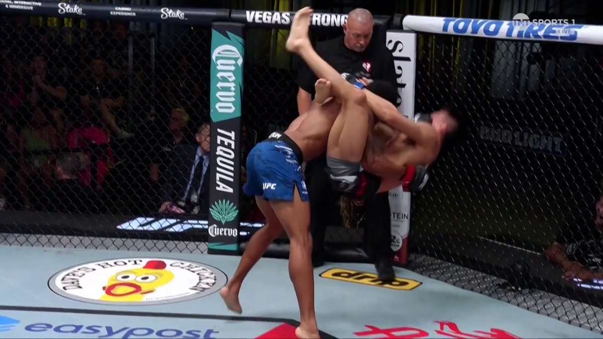 A SLAM KO BY ELIJAH SMITH!!!! 🤯 🤯 🤯 #UFCVegas109 | Live on TNT Sports & discovery+