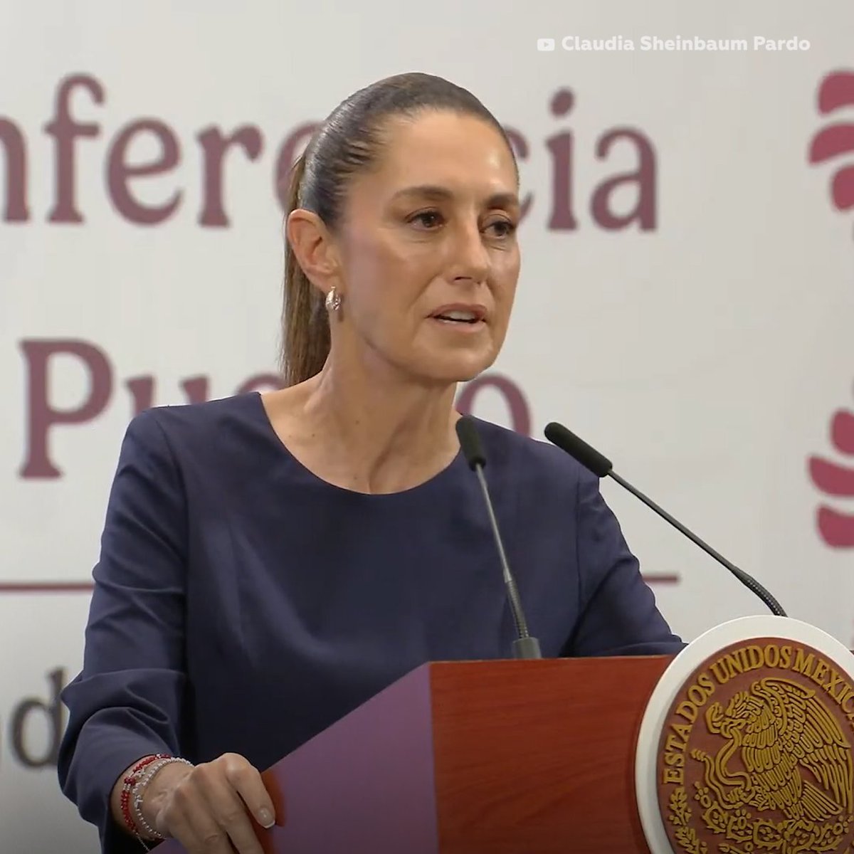 🇲🇽 Sheinbaum: "Estados Unidos no va a venir a México con los militares" Claudia Sheinbaum aseveró que la orden de Trump para usar la fuerza militar contra los cárteles de la droga latinoamericanos no afectará a México y asegura que "no hay riesgo" para el país.