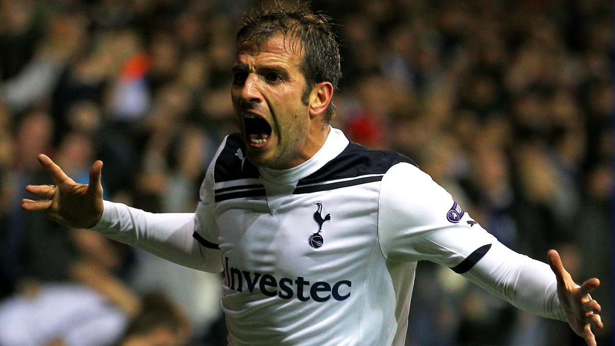 #ThrowbackGames | THFC 3-1 INT ⚪️⚽️ Van der Vaart ‘18 ⚪️⚽️ Peter Crouch ‘61 🔵⚽️ Eto’o ‘80 ⚪️⚽️ Pavlyuchenko ‘89 Nothing beat Champions League nights at the Lane...
