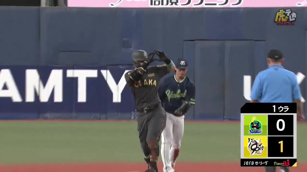1回裏、佐藤輝選手がライト線へ先制のタイムリーツーベースヒット！ #鼓動を鳴らせ_虎道を進め