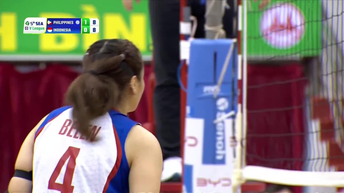 RING THE BELL 'CAUSE BELLA'S HERE 🔔 Bella Belen detonates with solid attacks and a rejection against Indonesia in Set 2 of their 2025 SEA V.League bronze medal showdown! #AlasPilipinas #SEAVLeague